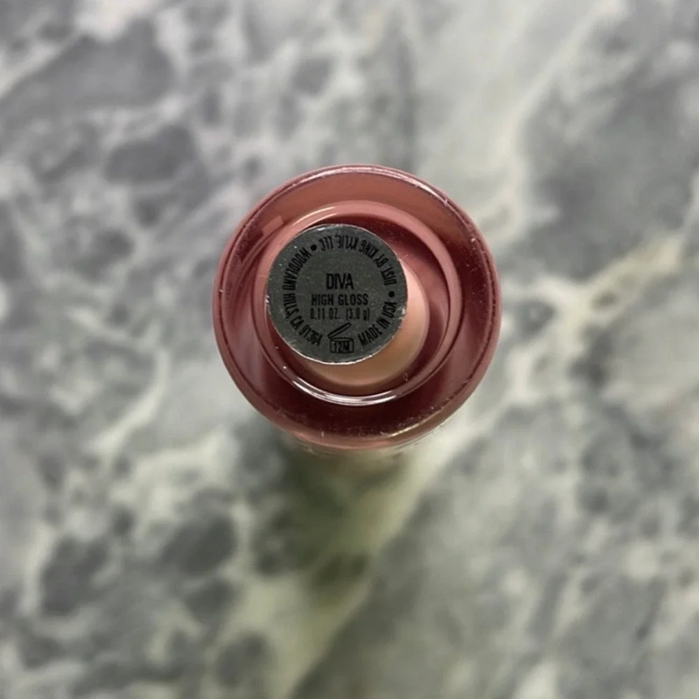 Kylie Cosmetics High Gloss Lip Diva